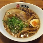 満麺亭　あぶり醤油らーめん